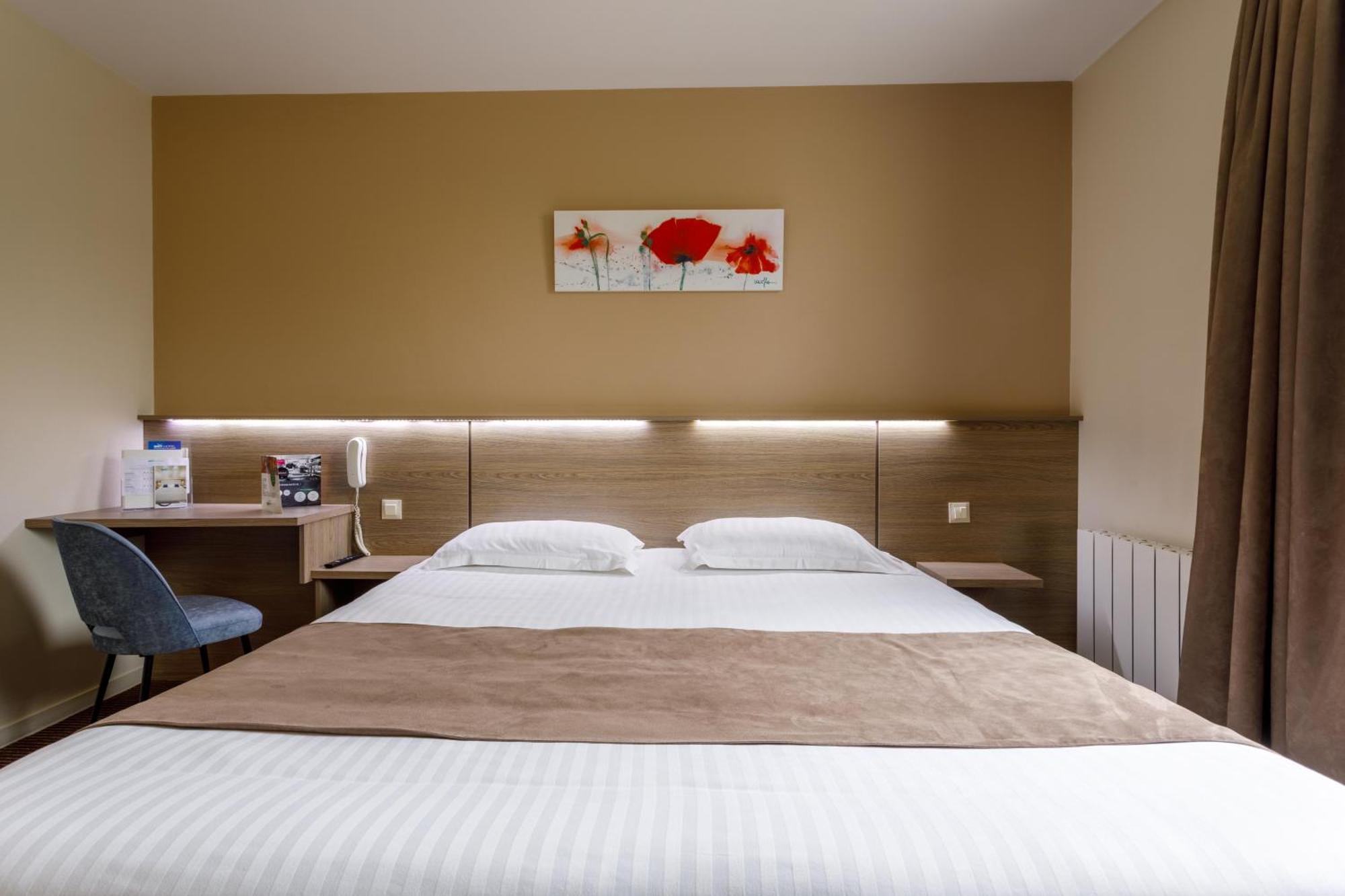 Brit Du Parc - Fougères Hotel Lecousse