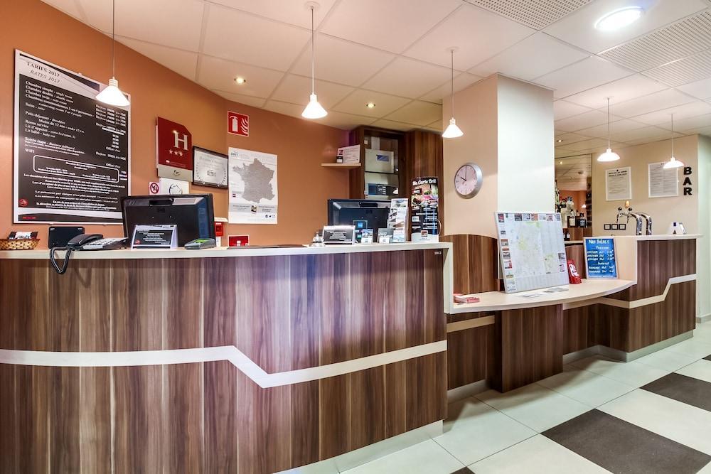 Hotel Brit Piscine & - Fougeres 3*