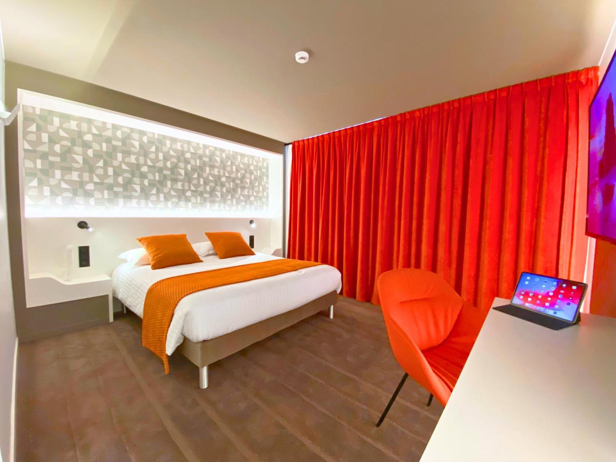 Hotel Brit Piscine & - Fougeres 3*