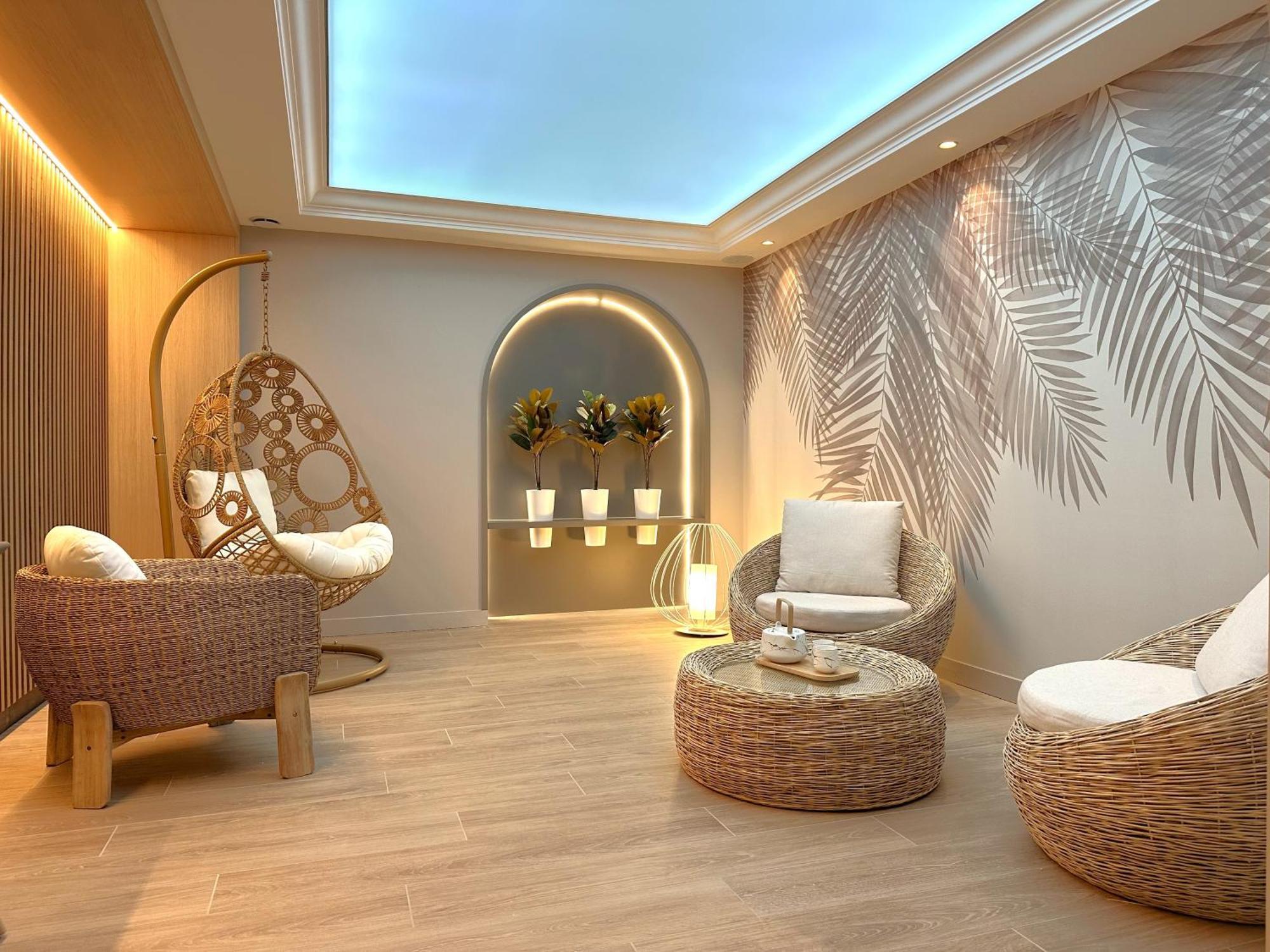 Hotel Brit Piscine & - Fougeres